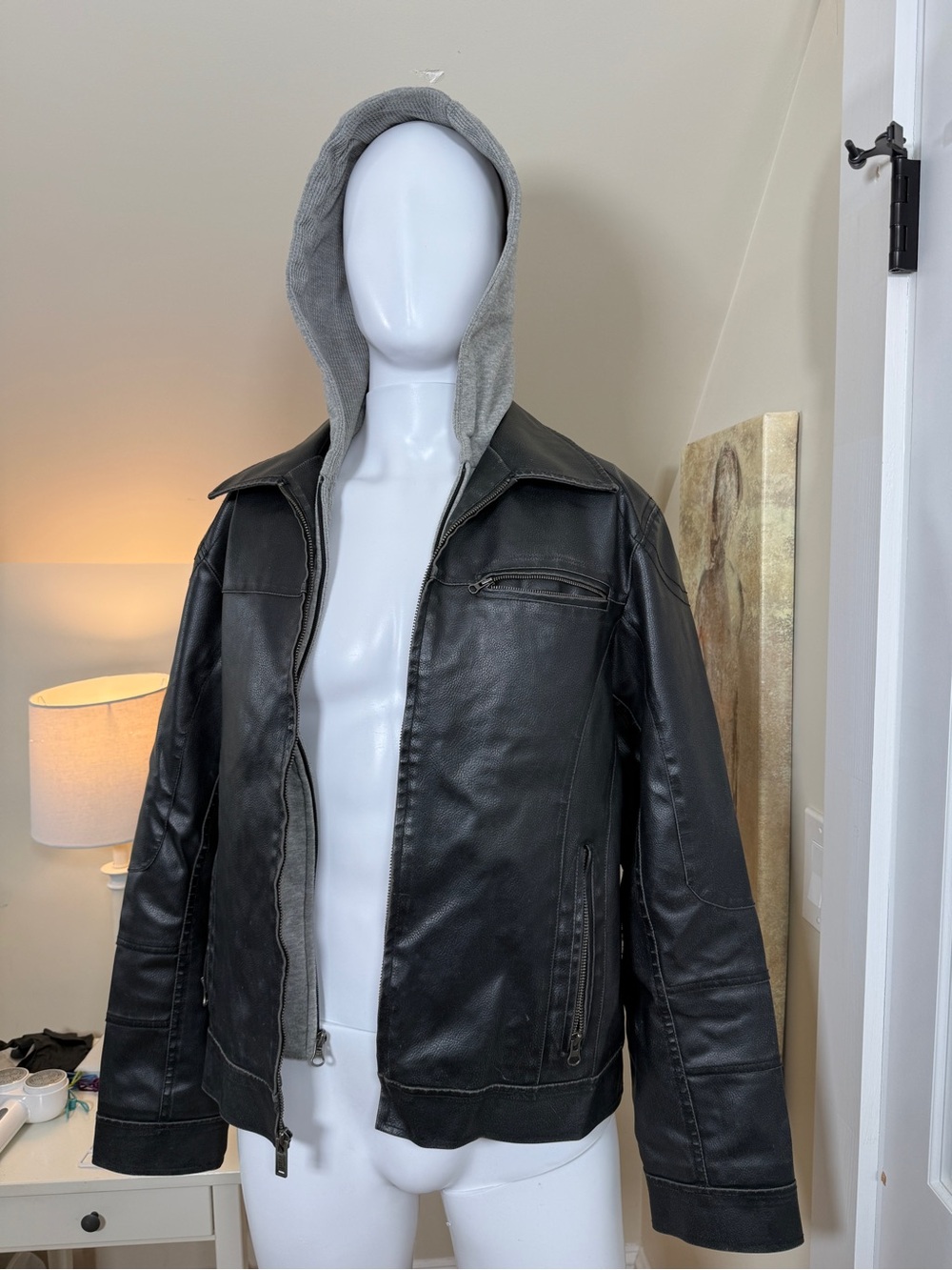 GUESS Faux Leather Moto Jacket Gray Hood Men’s Black Zip Coat Size L